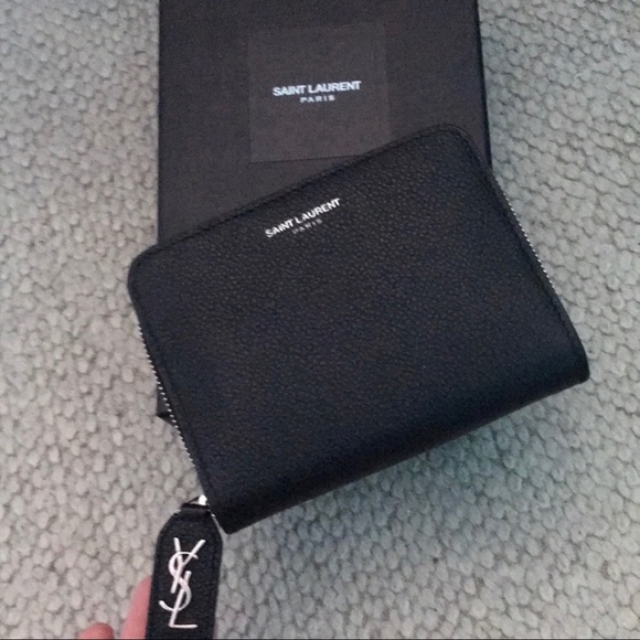 YSL Rive Gauche Compact Zip Around Wallet Rare Discontinued Style 100% Authentic - Picture 7 of 11